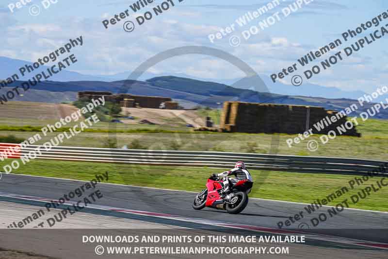 Circuito de Navarra;Spain;event digital images;motorbikes;no limits;peter wileman photography;trackday;trackday digital images